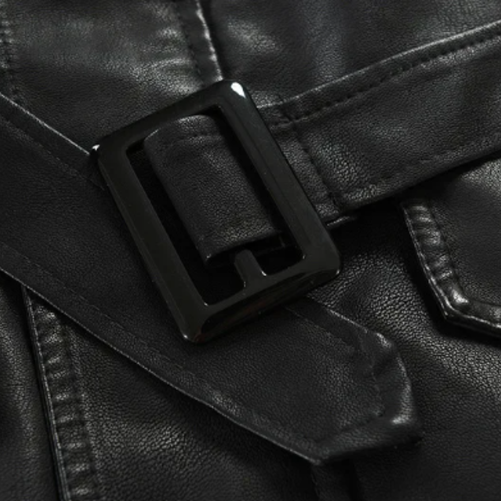 Veste de motard en cuir longue et élégante