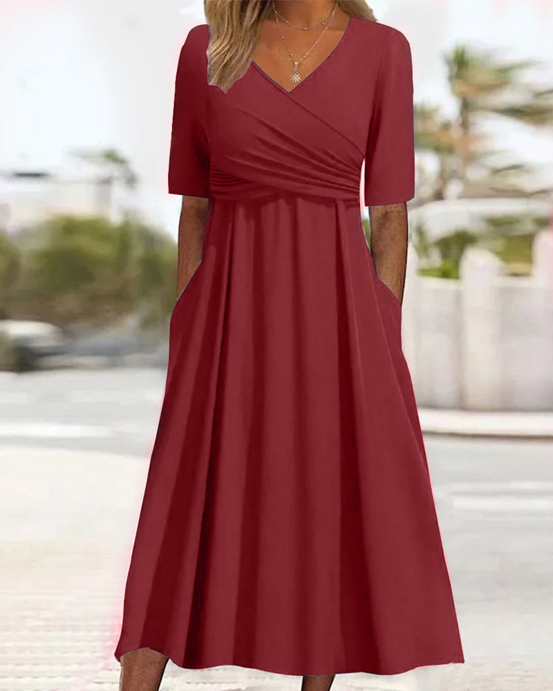 Pien - Robe Croisée à Manches Courtes.