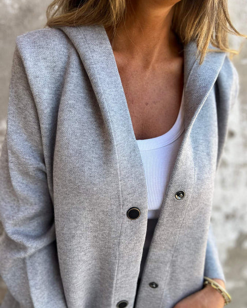 Arianna | Cardigan à capuche avec détails en boutons
