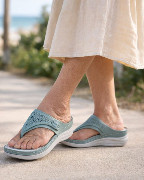 SolaceWalk | Comfort Wedges