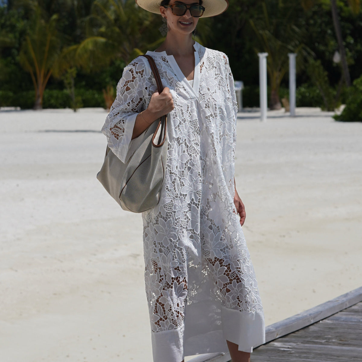 Luana Dress in White Lace