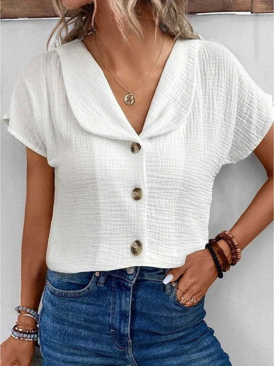 Nerida |Top with Collar and Buttons