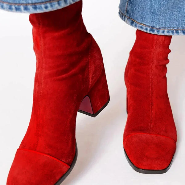 Victoria | Bottes à talons à bout carré