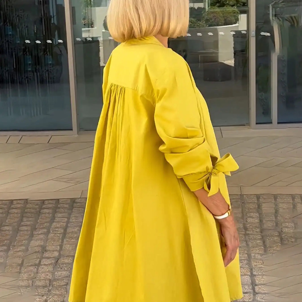Linda | Drape Blouse – Effortless Elegance for Real Women