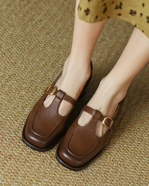 Ysolenne T-Strap