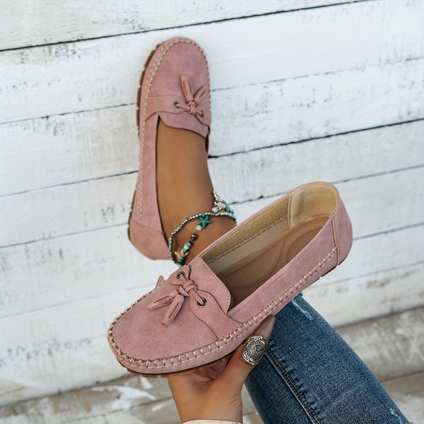Nadine - Classic Loafers with Fringe Detail