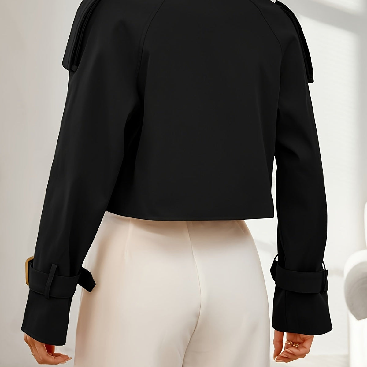 Alira | Cropped Trench