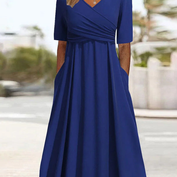 Pien - Robe Croisée à Manches Courtes.