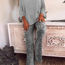 Gris