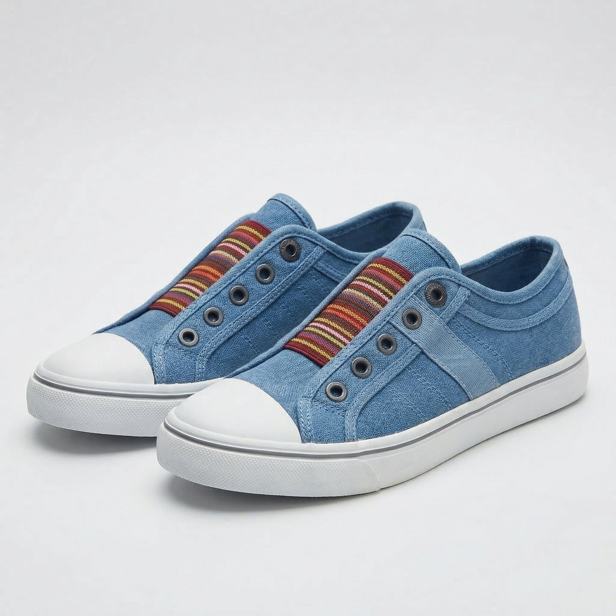 Hanna - Stylish Slip-On Sneakers