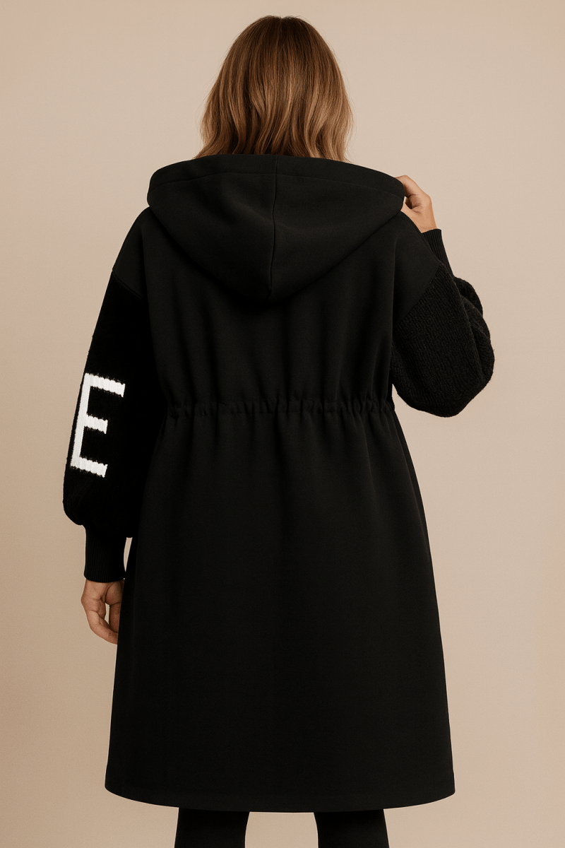 SELENE | MANTEAU LONG TRICOTÉ À CAPUCHE