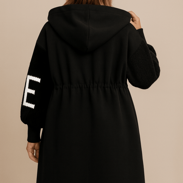 SELENE | MANTEAU LONG TRICOTÉ AVEC CAPUCHE