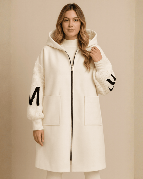 SELENE | MANTEAU LONG TRICOTÉ À CAPUCHE