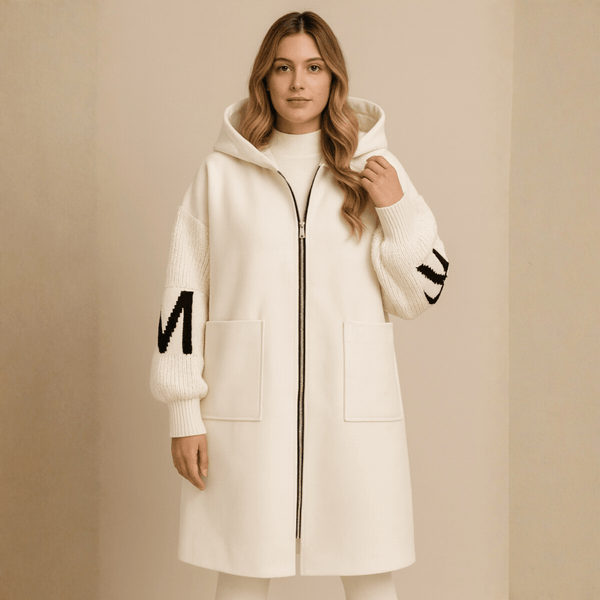 SELENE | MANTEAU LONG TRICOTÉ AVEC CAPUCHE