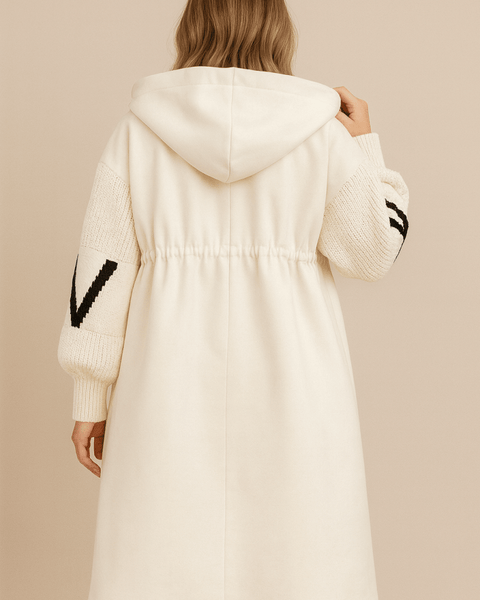 SELENE | MANTEAU LONG TRICOTÉ À CAPUCHE